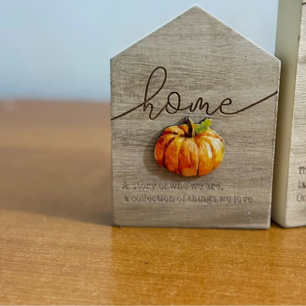 Ashland Pumpkin‎ Home Decor with Orange and Green Accents